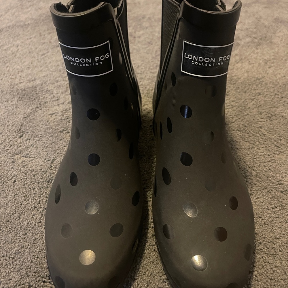 London Fog Black Polka Dot Boots